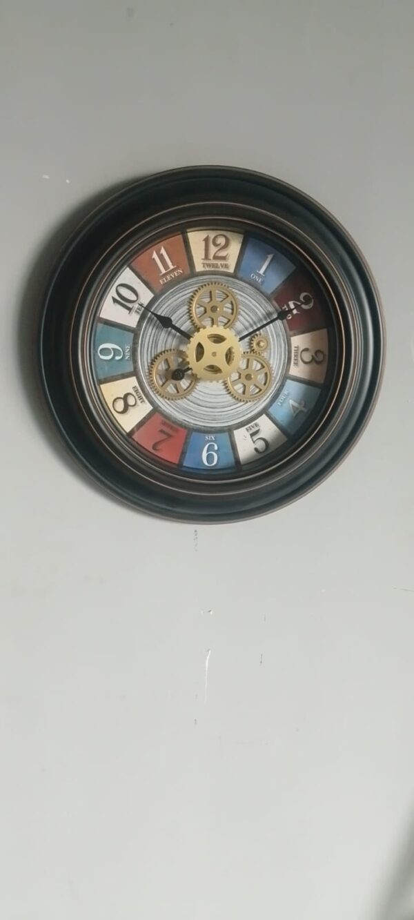 Wall Clock Medium - Image 3