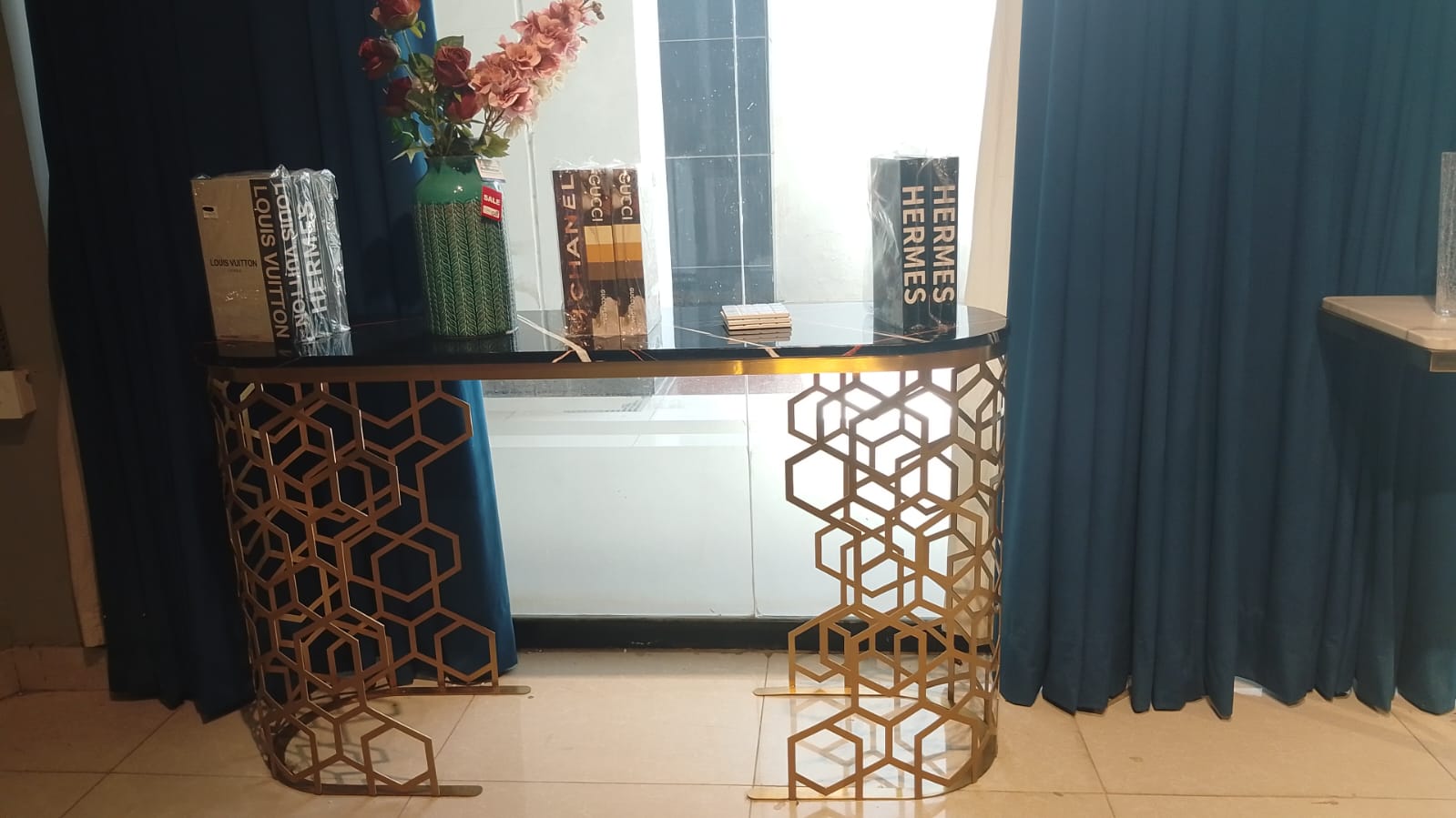 Modern  Entrance Console