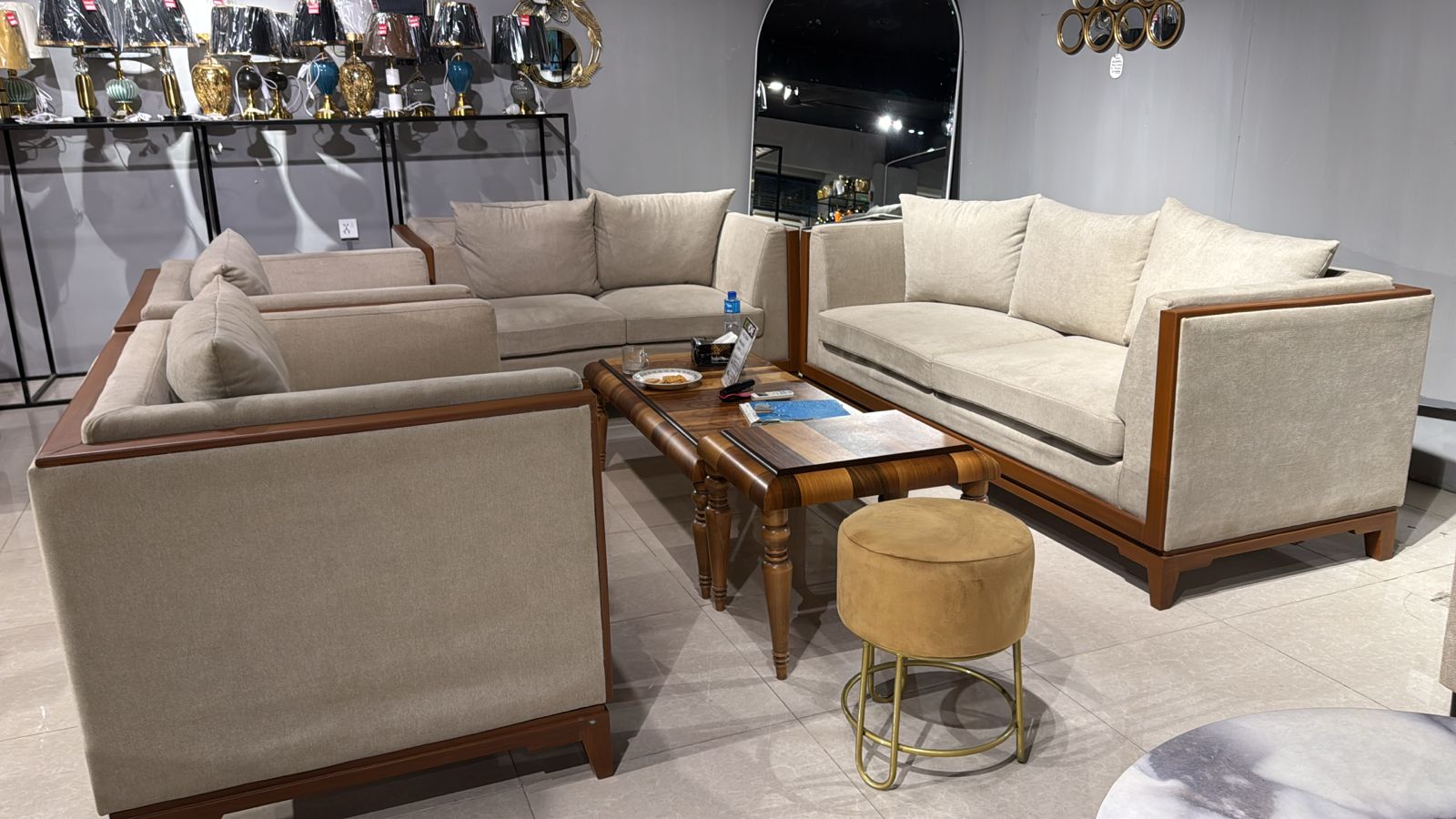 Sofa 7 Seater 1-004-7