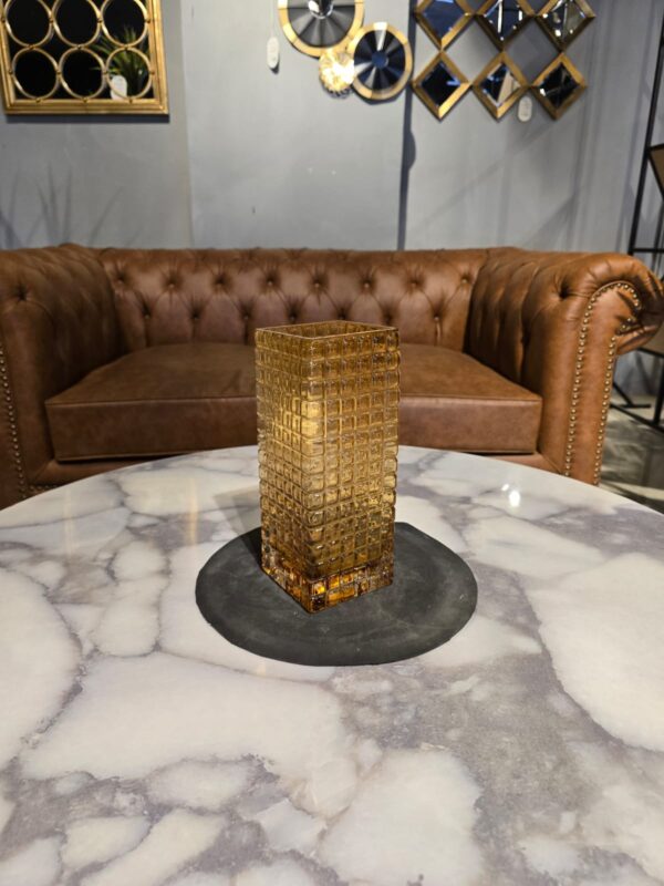 Vases - Image 2