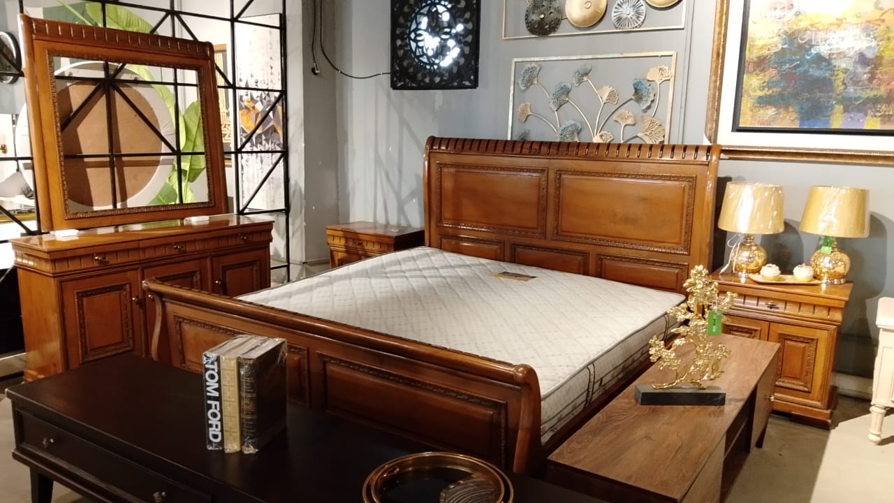 Bed Set Contemporary Local 2-036